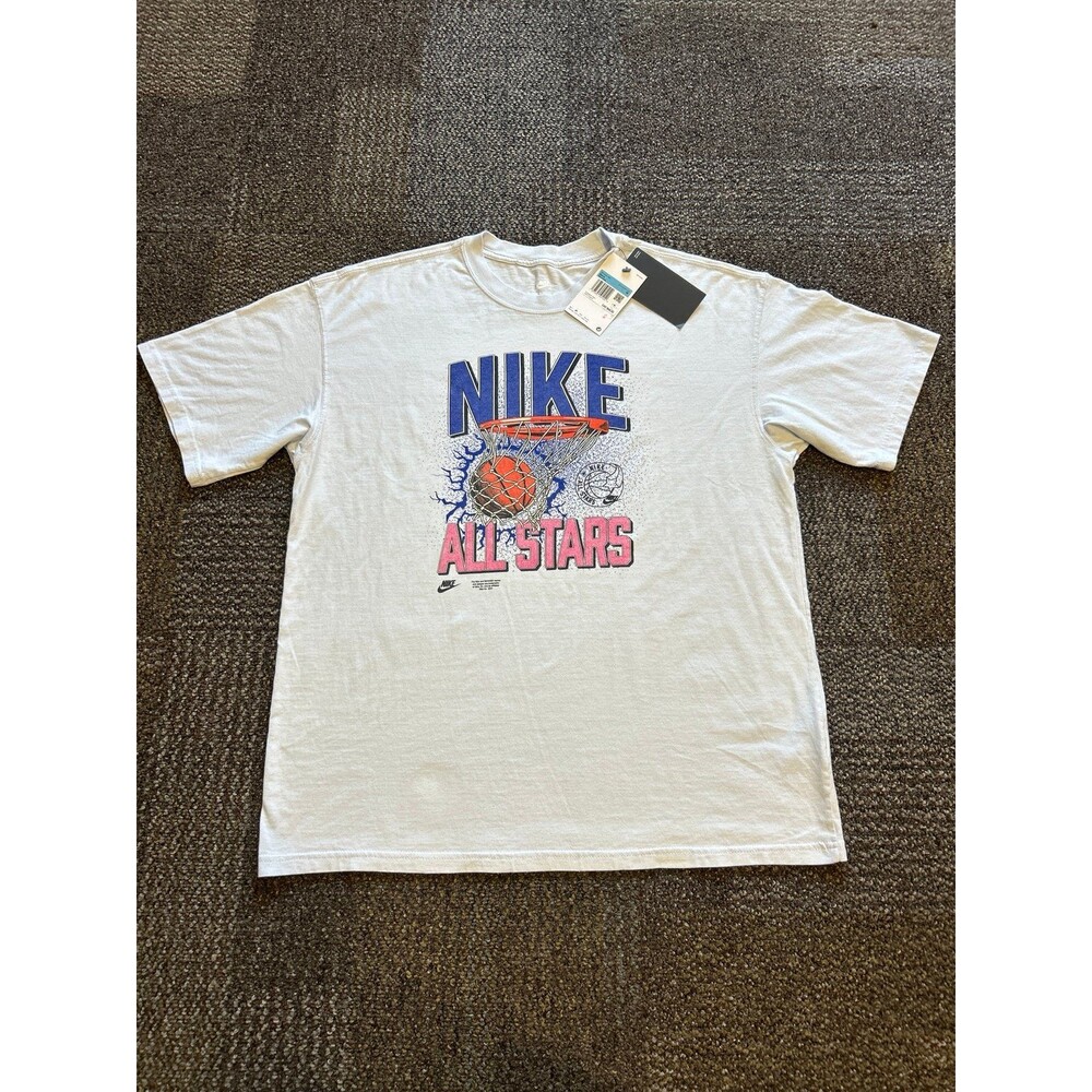 Nike All Stars Basketball Men’s NWT Graphic Tee Size Medium